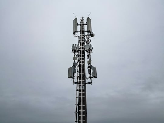 Mobilfunkmast in Crottendorf (Sachsen) mit 5G-Antennen. Es gibt noch viel zu tun