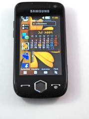 Foto von teltarif.de zeigt Smartphone Samsung Jet S8000