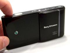 Rckseite des Sony Ericsson Satio