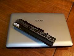 Asus Eee PC 1215N Test Akku Laufzeit erster Eindruck
