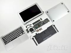 Apple MacBook Air Test aufgeschraubt