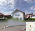 Ein verpixeltes Haus bei Google Street View