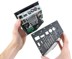 Boxee Box Hands On Demo aufgeschraubt Innenleben reparieren