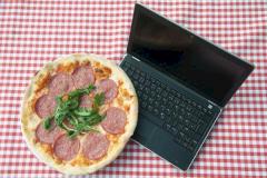Pizza-Bestellung per Internet: Das Gerangel der Anbieter um die Kunden ist gro.