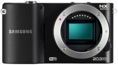 Die WLAN-Kamera NX1000 von Samsung.
