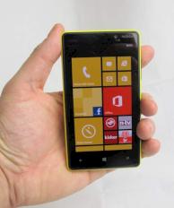 Das zweite aktuelle Windows Phone von Nokia