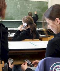 Handy-Melder als Schummel-Prvention an Schulen verboten