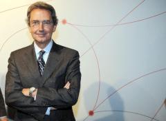 GSMA-Vorsitzender Franco Bernabe fordert weniger Regulierung fr mobiles Internet