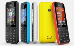 Das Nokia 208 in verschiedenen Farben