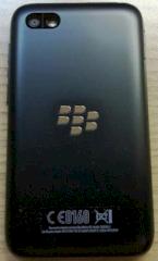 Blackberry Q5 ohne abnehmbaren Akkufach-Deckel