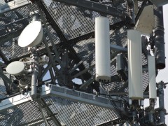 Antennen-Element mit GSM, UMTS und LTE