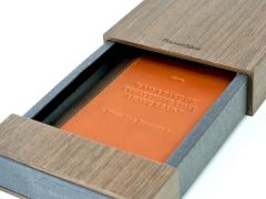 PocketBook Touch Lux Limited Edition: E-Book-Reader mit Leder-Cover