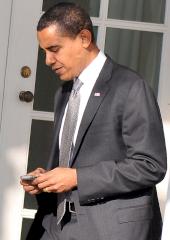 Obama mit Blackberry