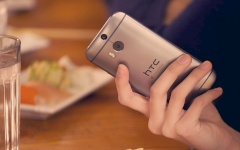 HTC One (M8) mit Windows Phone.