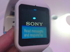 Das Sony Smartband Talk SWR30