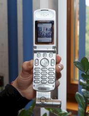Das Motorola T720i mit Ansteck-Kamera