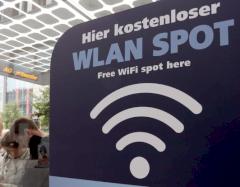 Betreiber von WLAN-Hotspots knnen in Deutschland wegen der Strerhaftung rechtliche Schwierigkeiten bekommen.
