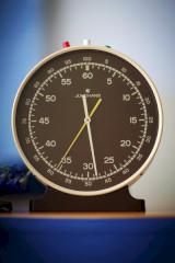 Junghans Stopp-Uhr: Ein baugleiches Modell kam schon 2000 zum Einsatz, um die Dauer der einzelnen Runden festzulegen.