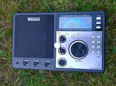 Kleines tragbares Mittelwellenradio