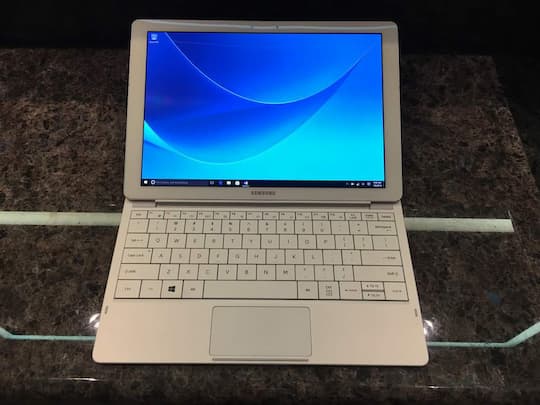 Mit dem Keyboard Cover wird das Tablet zum vollwertigen Notebook