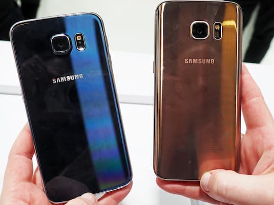 Galaxy S7 (rechts) und Galaxy S6 im Vergleich