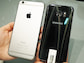 Die Rckseiten des Samsung Galaxy S7 Edge und Apple iPhone 6S Plus