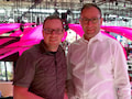 Telekom-CTO Bruno Jacobfeuerborn (rechts im Bild) im Gesprch mit teltarif.de-Redakteur Thorsten Neuhetzki.