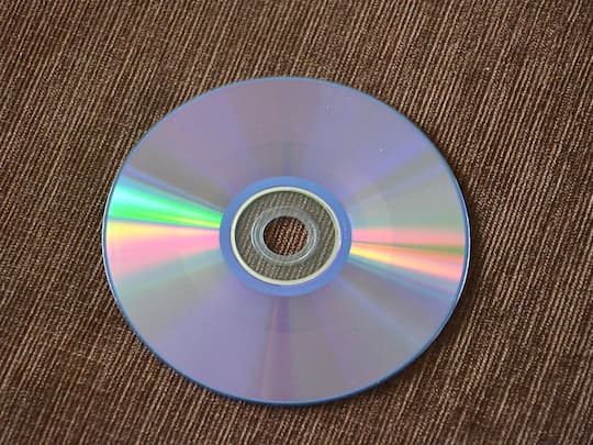 CDs fassen bis zu 700 MB Daten