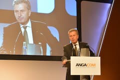 Gnther Oettinger auf der Anga Com