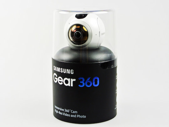 Samsung Gear 360 im Unboxing: 360-Grad-Kamera ausgepackt