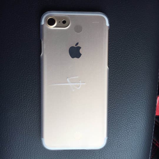 Sieht so die Rckseite des Apple iPhone 7 aus?