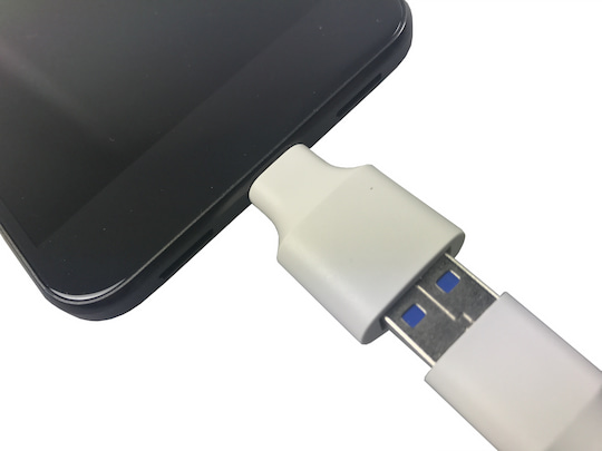 Pixel XL: USB-OTG-Schnittstelle im Einsatz