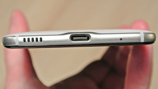 USB-2.0-Typ-C-Port beim HTC U Play