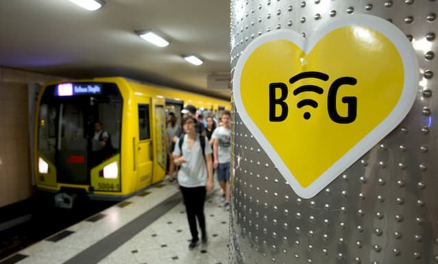 WLAN in der UBahn Berlin bekommt die