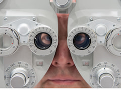 Augenkontrolle beim Augenarzt