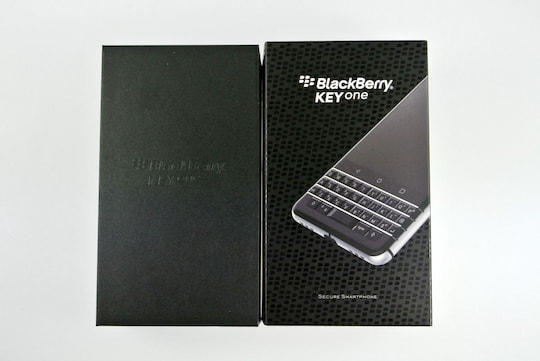 BlackBerry KEYone im Unboxing