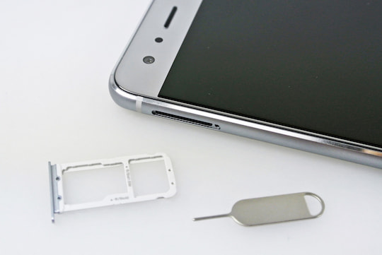 Auf Wunsch lsst sich das Honor 9 in ein Dual-SIM-Smartphone verwandeln