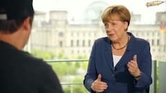 Angela Merkel im Interview mit YouTuber Florian Mundt alias LeFloid.