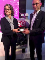 Claudia Nemat und Bruno Jacobfeuerborn beim 5G-Event der Telekom