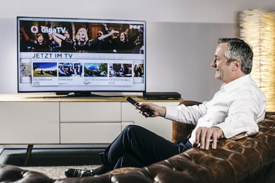 Vodofone Chef Ametsreiter freut sich ber neue Fernsehangebote in seinem Programm