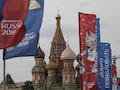 Die Spielorte in Russland werden whrend der Fuball-WM mit roten und blauen Fahnen geschmckt sein.