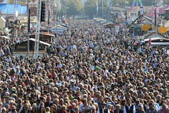 ber 6 Millionen Besucher werden dieses Jahr wieder zum Oktoberfest, der "Wiesn" in Mnchen erwartet.