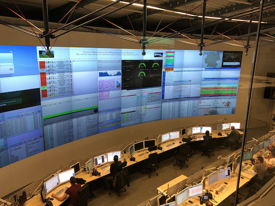 35 Pltze in vier Reihen stellt das Netz-Kontrollzentrum Bamberg zur Verfgung