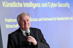 Bundesinnenminister Horst Seehofer beim Digitalgipfel in Nrnberg.