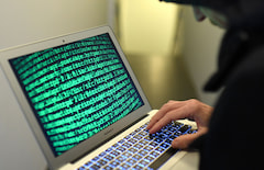 Durch einen Hackerangriff wurden persnliche Daten von Politikern verffentlicht.
