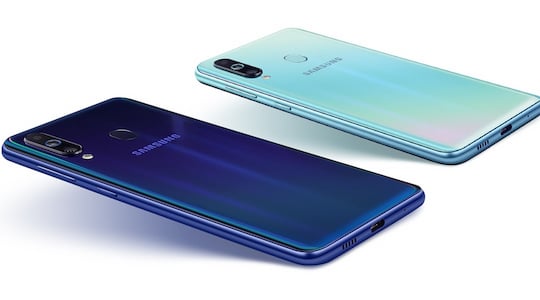 Das Galaxy M40 kommt in den Farben Midnight Blue und Seawater Blue