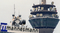 Um teure Signalleitungen der Telekom zu den eigenen Sendetrmen vermeiden, setzte Mannesmann zu Beginn auf Richtfunkverbindungen.
