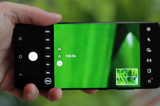Samsung Galaxy S20 Ultra 5G mit aktivem 100 fachem Zoom