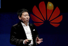 Wei, wie man neue Produkte prsentiert: Richard Yu, CEO of Huawei Technologies Consumer Business Group