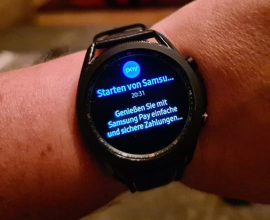 Samsung Pay auf der Smartwatch im Test